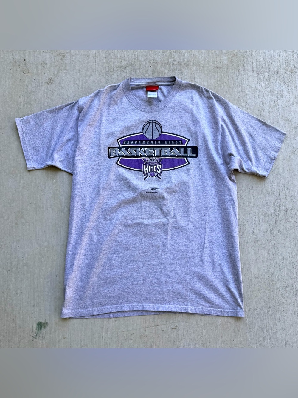 Vintage Sacramento Kings T Shirt Y2K Reebok Spell Out NBA
